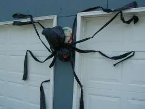An easy to make large Halloween spider decoration.